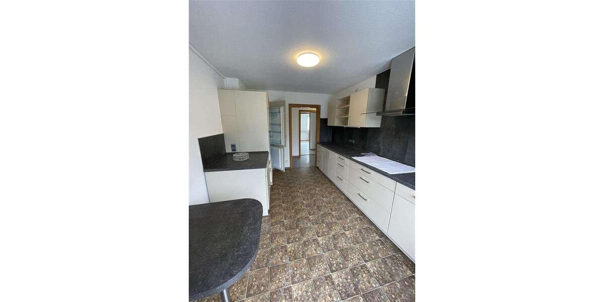Etagenwohnung Hermeskeil - 4 Zimmer, 103 m&sup2;, 800&euro; | Angebot:26676352