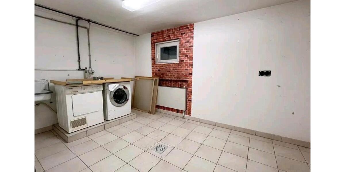 Etagenwohnung Germering - 5 Zimmer, 15 m&sup2;, 750&euro; | Angebot:25951766