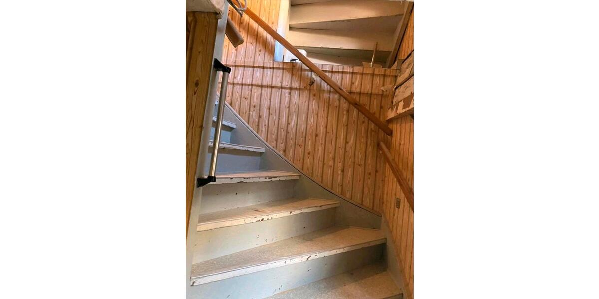 Reihenhaus Oschatz - 9 Zimmer, 200 m&sup2;, 39.500&euro; | Angebot:27006215