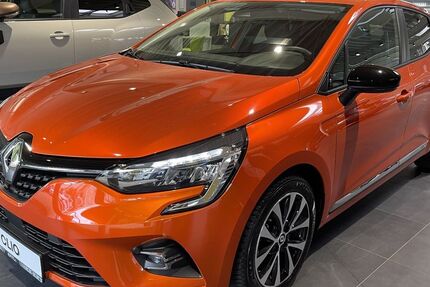 Renault Clio 25.529 km 14.190 &euro; Dresden 01139