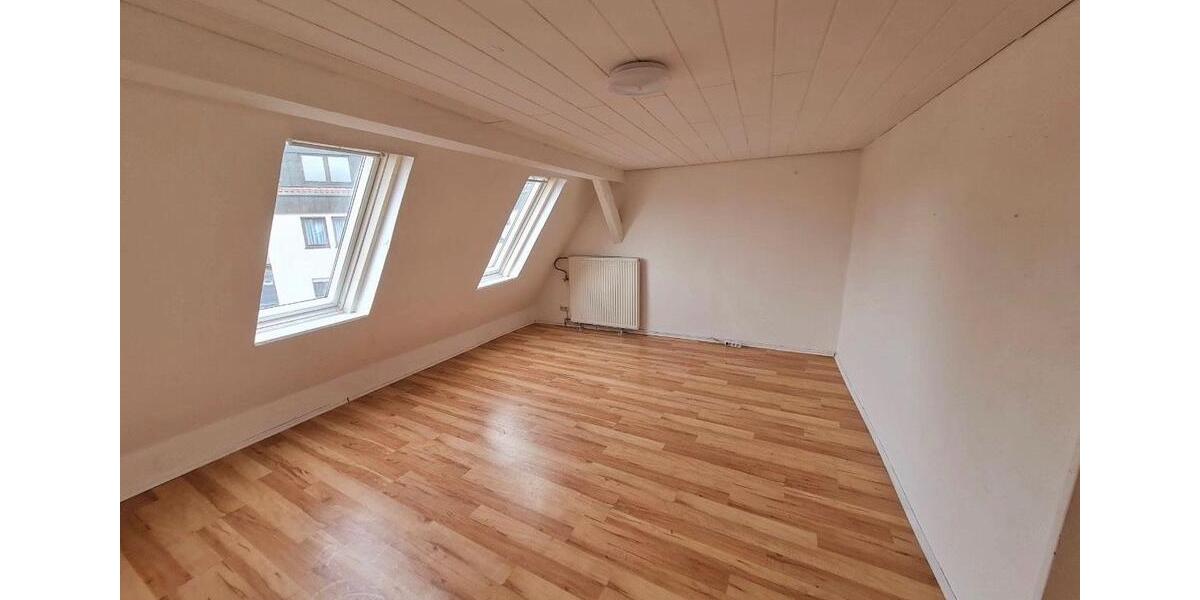 2,5 Zimmer Wohnung Dachgeschoss zu vermieten Kirchheim unter Teck 2 zimmer