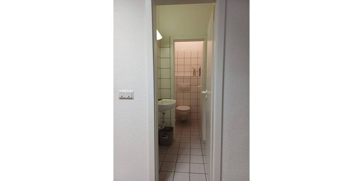 Gewerbeobjekt Saarbrücken St Johann - 3 Zimmer, 99 m&sup2;, 990&euro; | Angebot:26886826