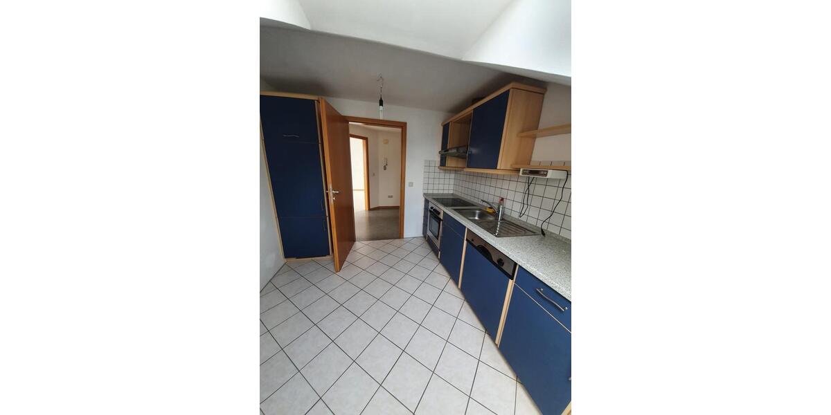 Dachgeschoßwohnung Nittenau - 2.5 Zimmer, 67 m&sup2;, 600&euro; | Angebot:26185126