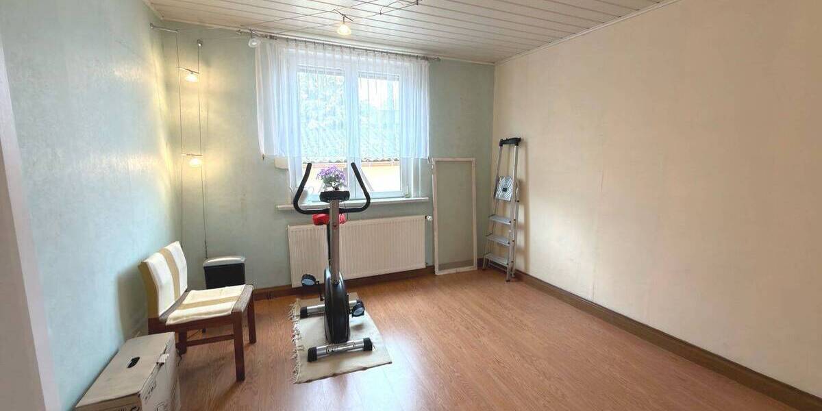 Einfamilienhaus Bad Langensalza - 8 Zimmer, 142 m&sup2;, 205.000&euro; | Angebot:26730752