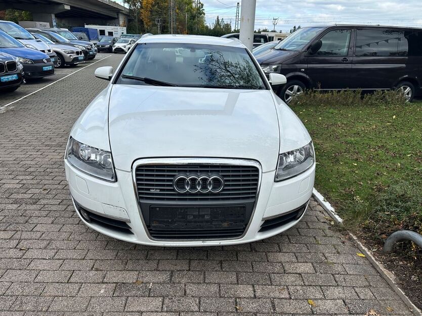 Audi A6 308.032 km 2.200 € München OT Trudering-Riem 81825
