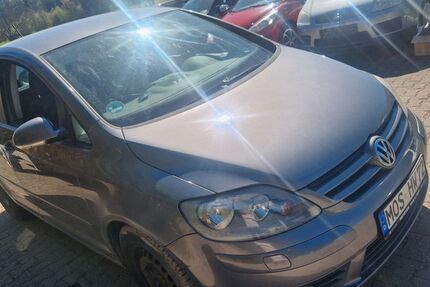 VW Golf 220.000 km 3.200 &euro; Langenbrettach 74243