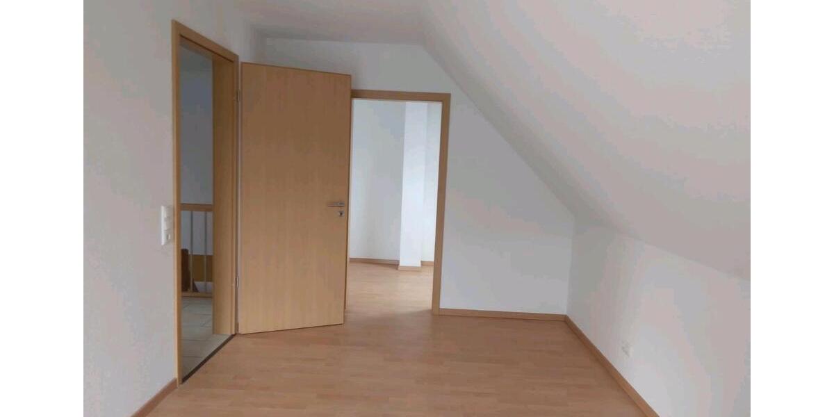 Doppelhaushälfte Wittmund - 5 Zimmer, 117 m&sup2;, 900&euro; | Angebot:26380895