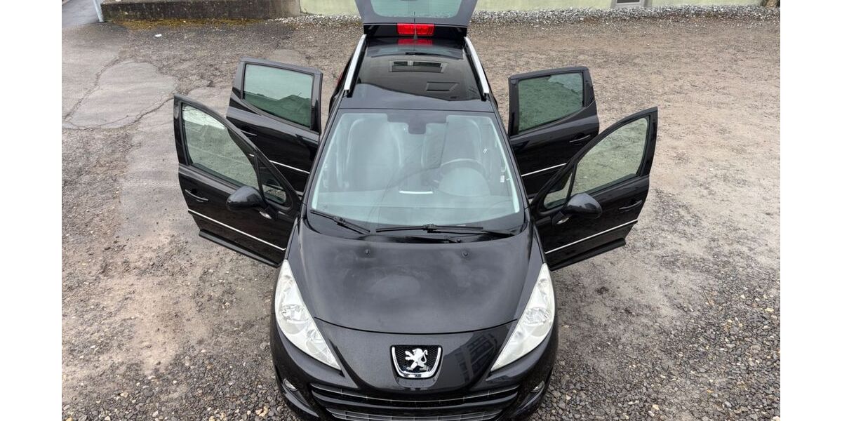 Peugeot 207 172.114 km 3.690 &euro; Böblingen 71032