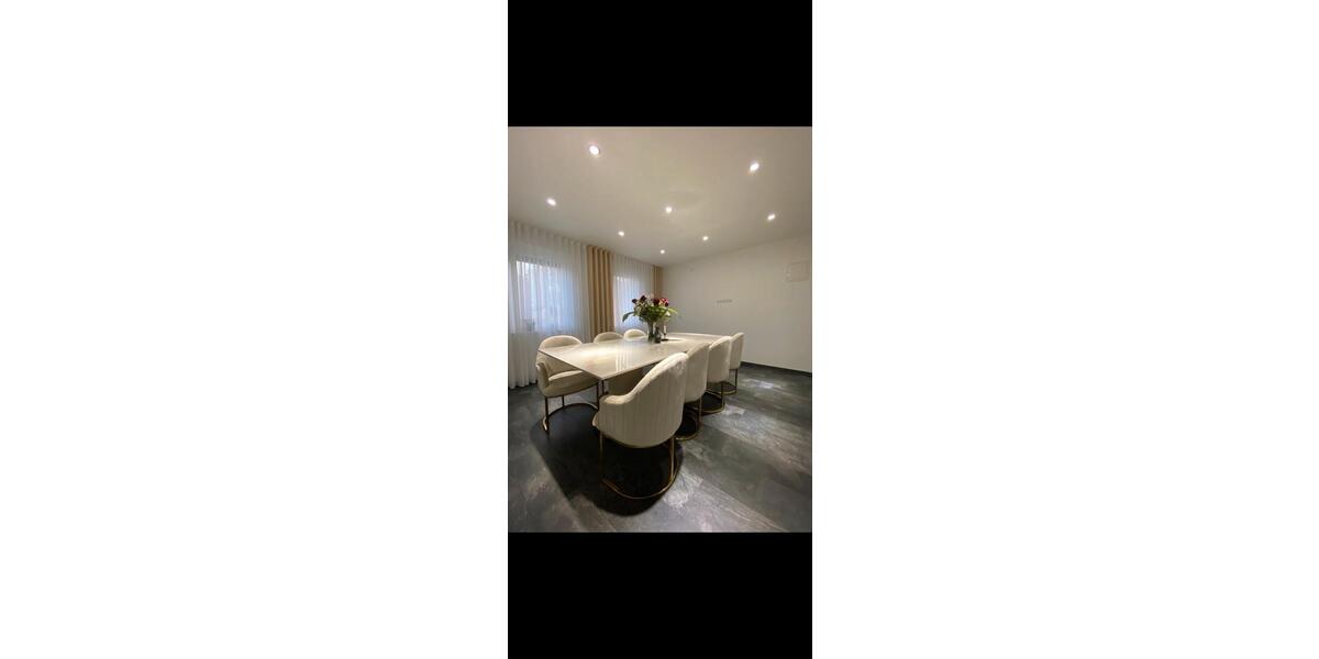 Doppelhaushälfte Calw - 7 Zimmer, 150 m&sup2;, 375.000&euro; | Angebot:25805337