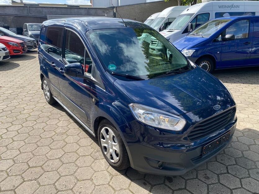 Ford Transit 121.600 km 6.990 € Hamburg 20537