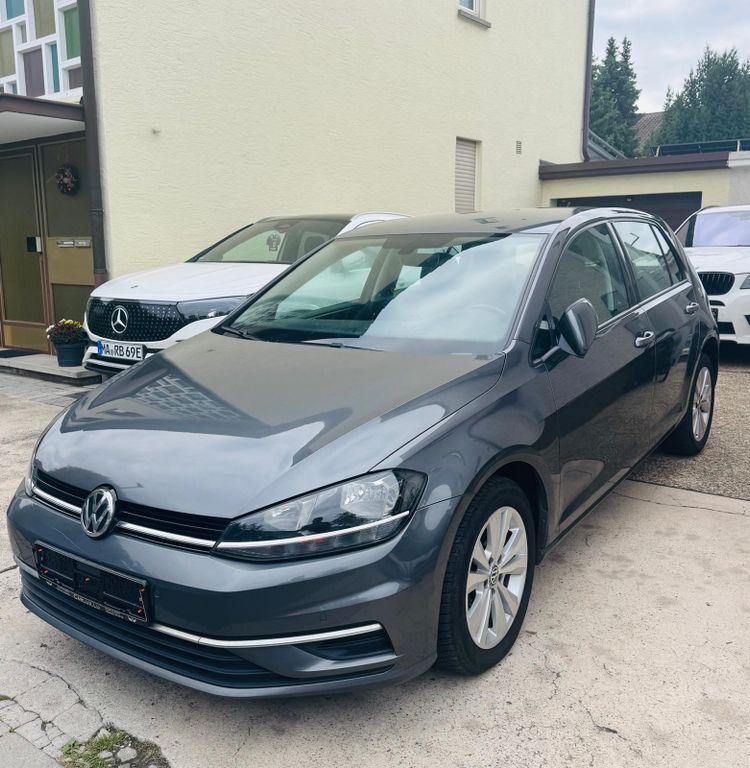 VW Golf 220.000 km 9.900 € Mannheim 68307