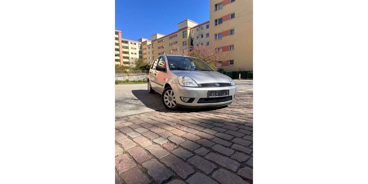 Ford Fiesta 79.600 km 3.899 &euro; Berlin 13355