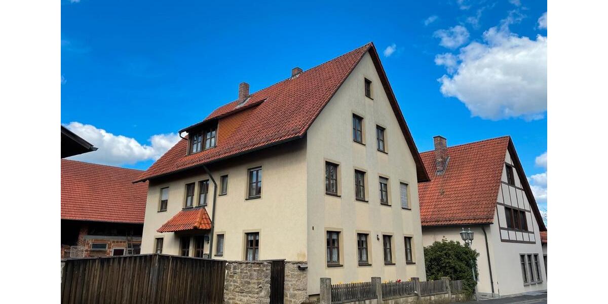 Einfamilienhaus Oberstreu - 8 Zimmer, 206 m&sup2;, 345.000&euro; | Angebot:26579521