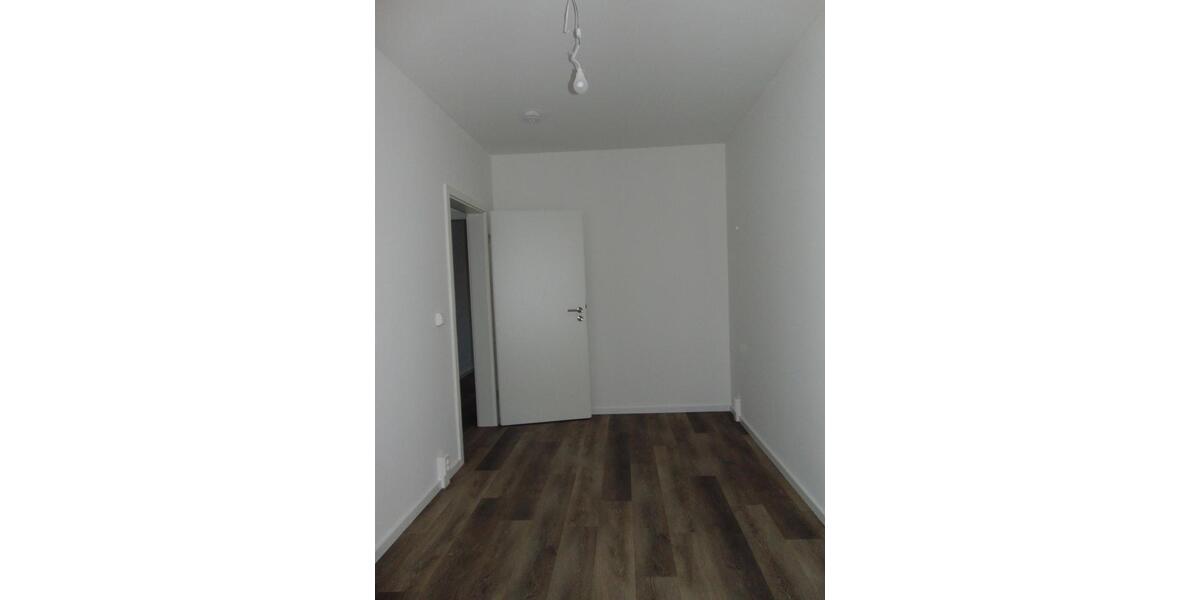Etagenwohnung Stralsund Knieper - 3 Zimmer, 60 m&sup2;, 330&euro; | Angebot:26147685