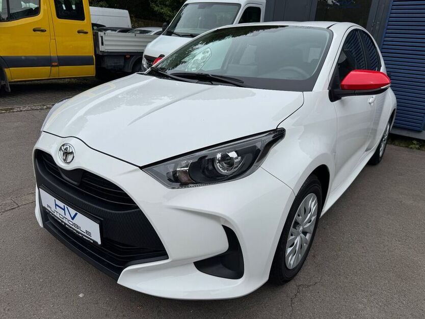 Yaris