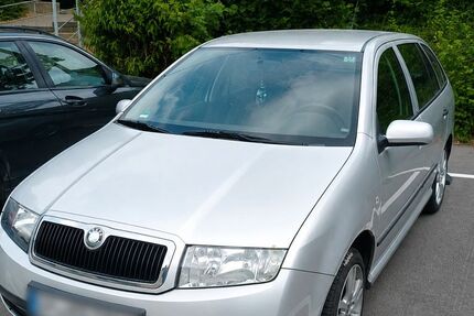 Skoda Fabia 233.000 km 800 &euro; Gladenbach 35075