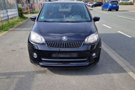 Skoda Citigo 105.124 km 7.200 € Düsseldorf 40549