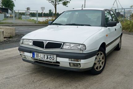 Lancia Delta 80.000 km 2.450 &euro; Dortmund 44147
