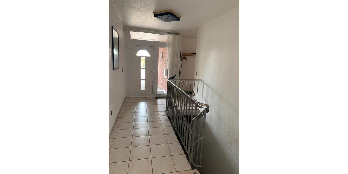 Erdgeschoßwohnung Warendorf - 5 Zimmer, 115 m&sup2;, 1.250&euro; | Angebot:26316411