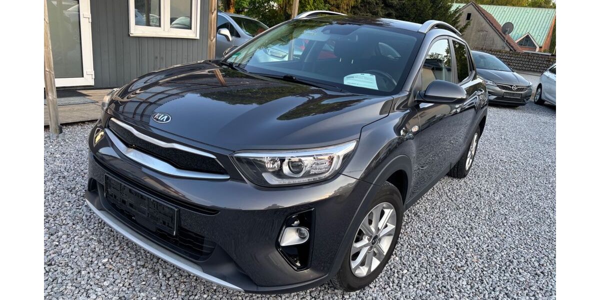 Kia Stonic 67.044 km 12.990 &euro; Paderborn 33104