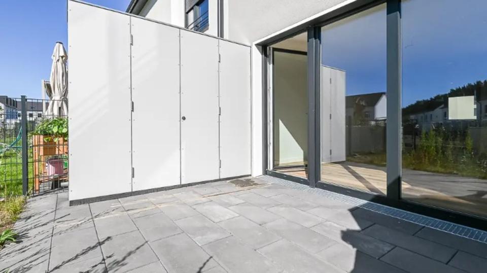 Stilvolles Reihenmittelhaus mit exklusiver Ausstattung, Erstbezug 5 zimmer