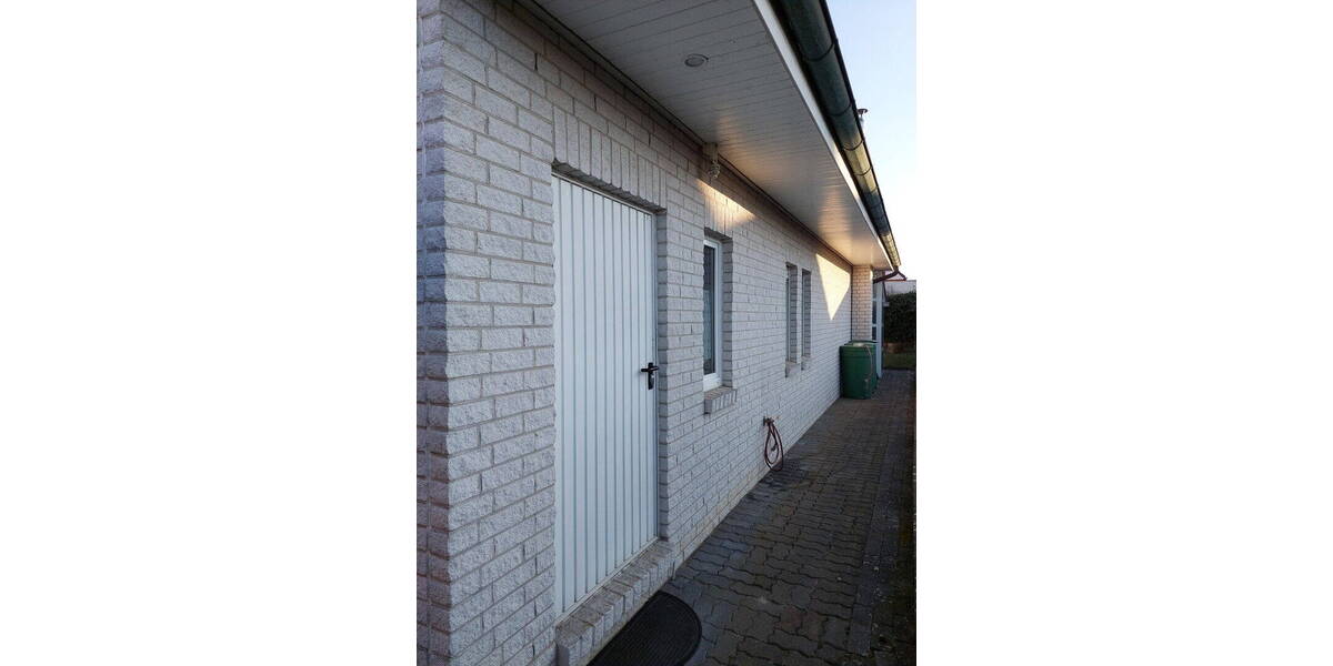 Einfamilienhaus Röbel / Müritz Röbel - 3 Zimmer, 120 m&sup2;, 350.000&euro; | Angebot:26061693