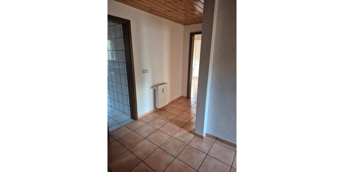 Etagenwohnung Friedrichroda - 3 Zimmer, 86 m&sup2;, 620&euro; | Angebot:26255753