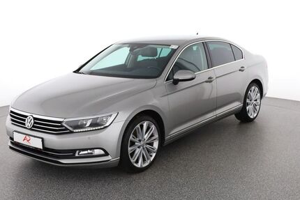 VW Passat 99.985 km 18.880 &euro; Berlin 12103