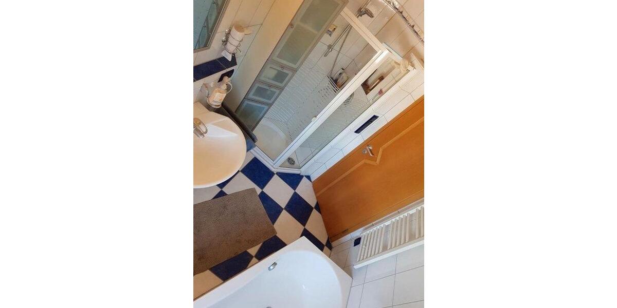 Dachgeschoßwohnung Buch am Erlbach - 3 Zimmer, 96 m&sup2;, 350.000&euro; | Angebot:26636070