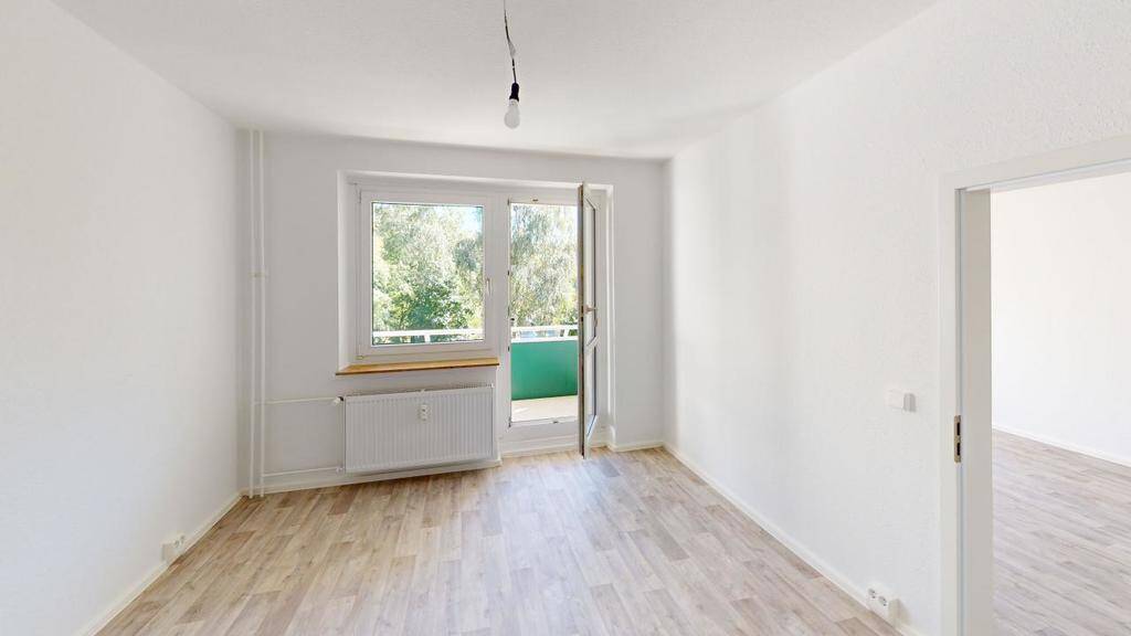 Etagenwohnung Chemnitz Bernsdorf - 2 Zimmer, 44 m&sup2;, 261&euro; | Angebot:26869024