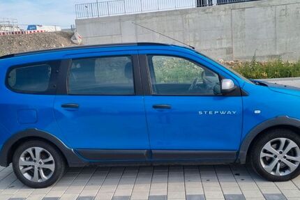 Dacia Lodgy 86.000 km 9.388 € Bad Dürrheim 78073