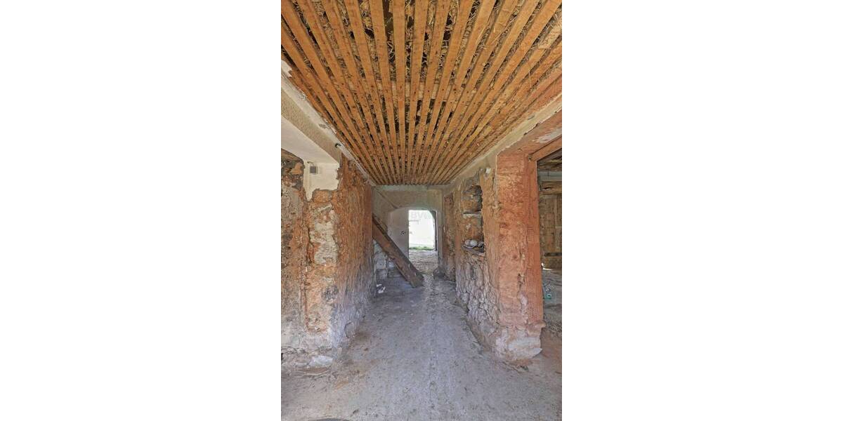 Bauernhaus, Landhaus Etzelwang Gerhardsberg - 9 Zimmer, 220 m&sup2;, 90.000&euro; | Angebot:25666118