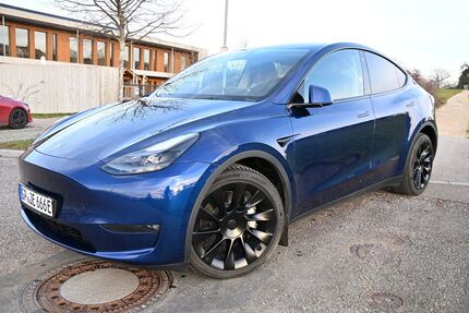 Tesla Model Y 11.000 km 42.500 &euro; Eislingen 73054