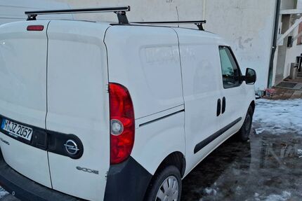 Opel Combo 122.000 km 6.500 &euro; München 81547