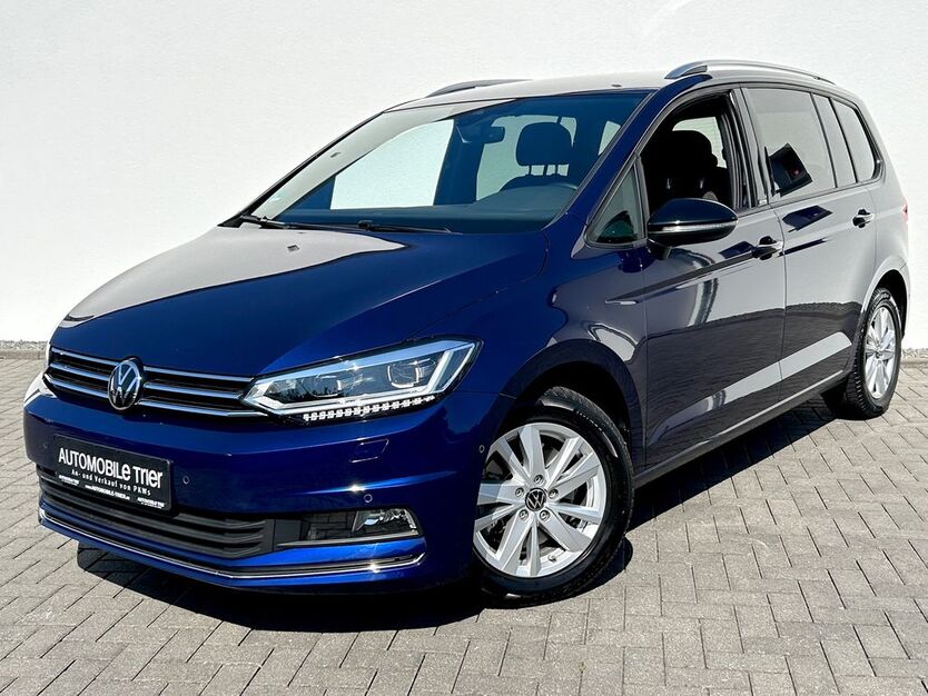 VW Touran 25.000 km 30.490 € Bekond 54340