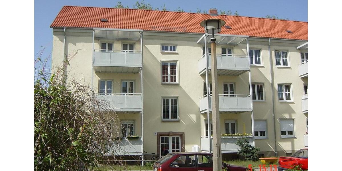Hell - frisch renoviert - mit Balkon! 3 zimmer