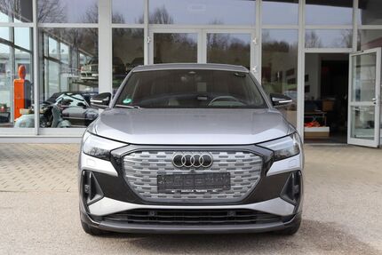 Audi e-tron 48.957 km 39.900 &euro; Pentling bei Regensburg 93080