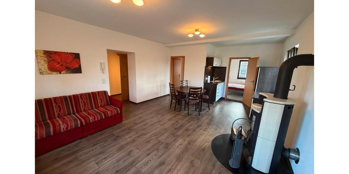 Erdgeschoßwohnung Luckau - 1.5 Zimmer, 50 m&sup2;, 375&euro; | Angebot:25945588