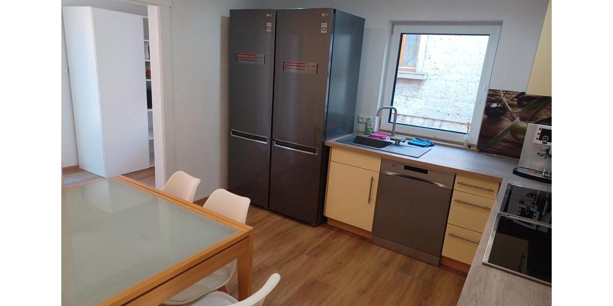 Etagenwohnung Uffenheim - 1 Zimmer, 11 m&sup2;, 300&euro; | Angebot:26620638