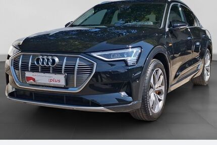 Audi e-tron 26.198 km 29.990 &euro; Dorsten 46284