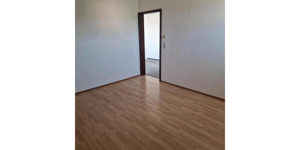Etagenwohnung Kellmünz an der Iller - 4 Zimmer, 101 m&sup2;, 170.000&euro; | Angebot:27066666