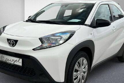 Toyota Aygo (X) 49.600 km 15.989 &euro; Wunsiedel 95632