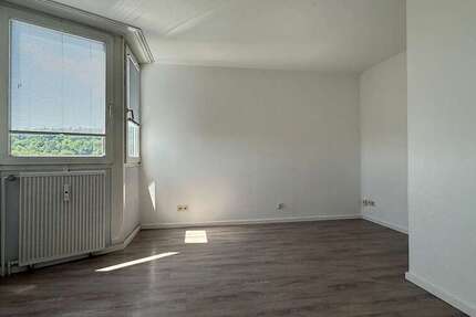 Wohnung zum Kaufen in Tübingen 140.000 € 30 m²