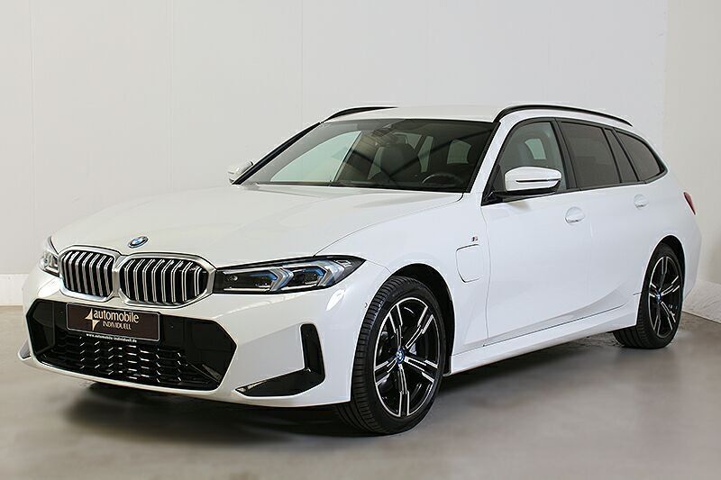 BMW 330 36.300 km 46.740 &euro; Paderborn 33100