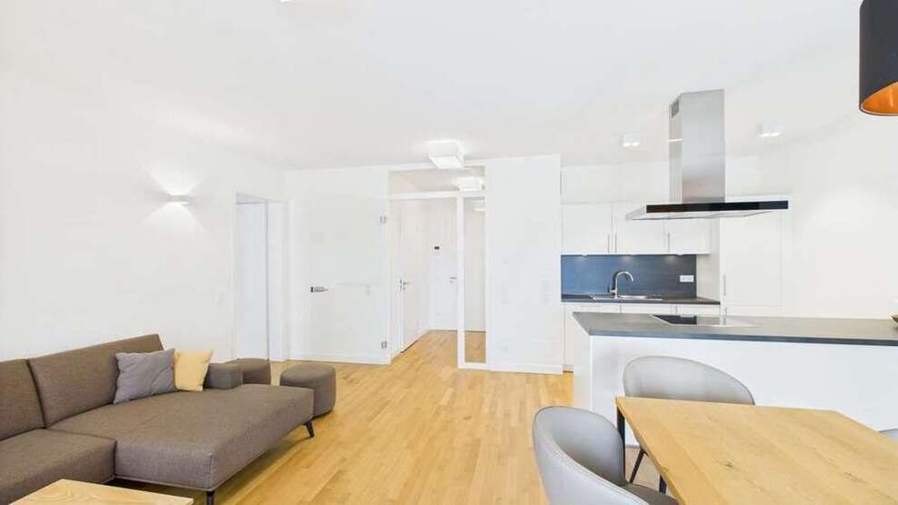Wohnung zum Mieten in Aachen 2.040 € 99 m²