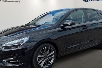 Hyundai i30 27.350 km 17.650 &euro; Werther 99735