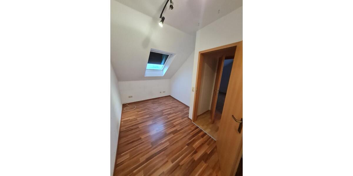 Doppelhaushälfte Bergheim Ahe - 4 Zimmer, 139 m&sup2;, 1.850&euro; | Angebot:24793346