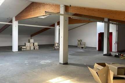 Gewerbeobjekt Neustadt bei Coburg - 449.000&euro; | Angebot:26884801