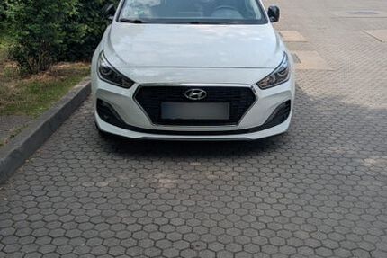 Hyundai i30 135.000 km 14.500 &euro; Berlin-Pankow 13127
