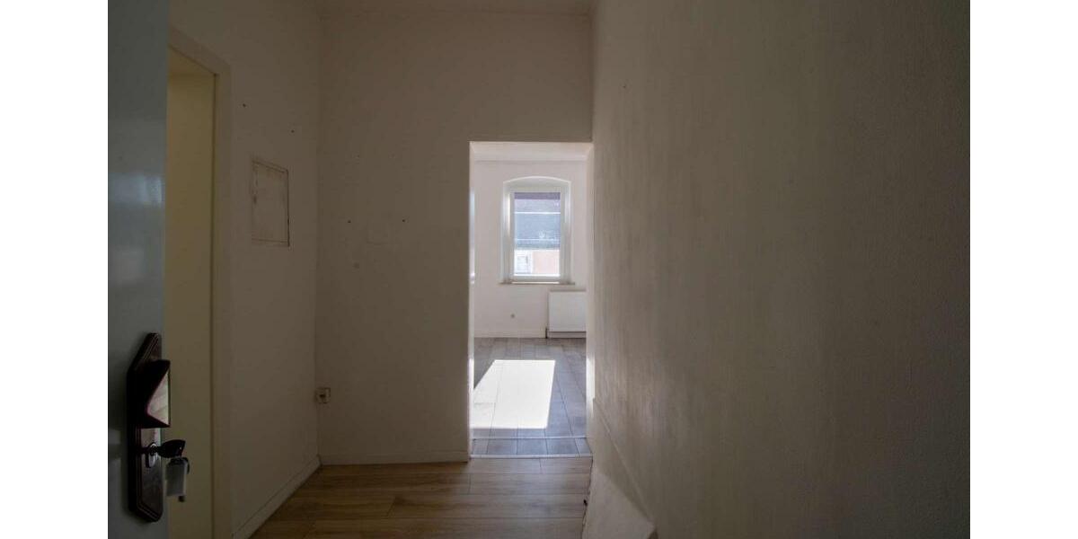 Etagenwohnung Rehau - 4 Zimmer, 122 m&sup2;, 700&euro; | Angebot:24597217